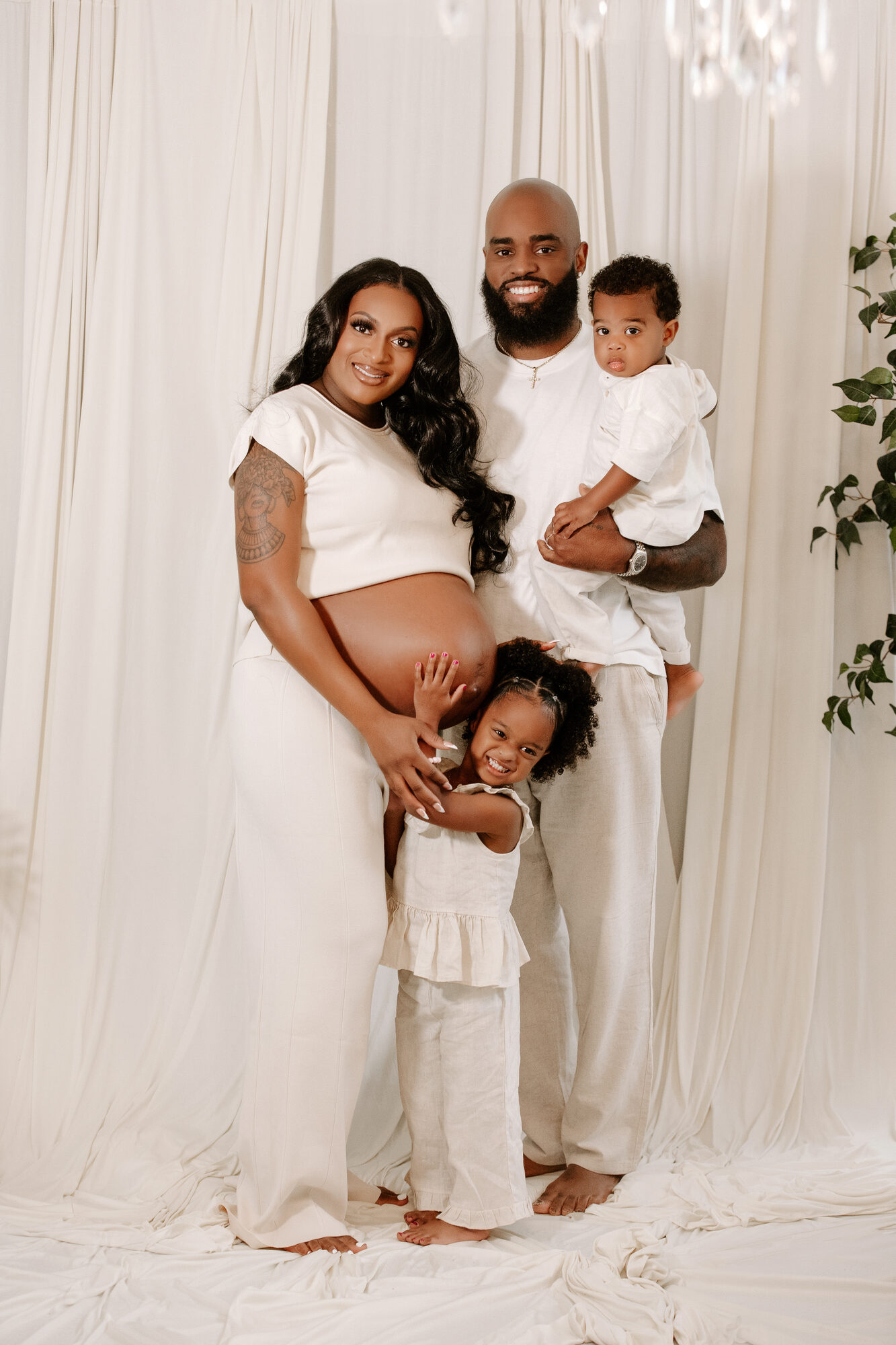 Maternity photography by Sima